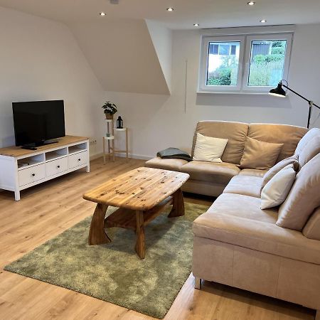 Gemuetliche, Ruhige Wohnung Kindsbach Bagian luar foto