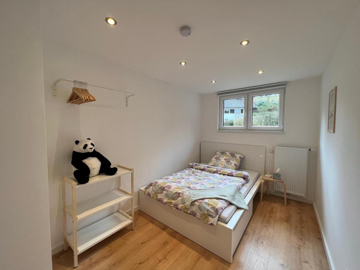 Gemuetliche, Ruhige Wohnung Kindsbach Bagian luar foto